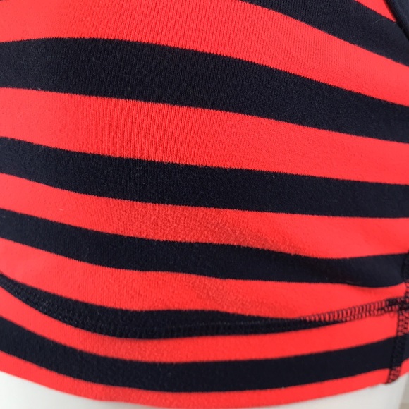 π Lululemon Flow Y Stripes Sports Bra - Picture 7 of 15